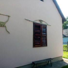 Családiház Múltszázadi Emlékekkel Kisbárapáti