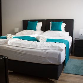 Spirit House **** Eger