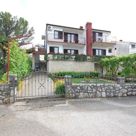 Apartments Ivanka Njivice Krk