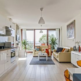 Panoramic Art Apartment with jacuzzi Balatonlelle