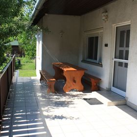 Pántlika Apartman Balatonakali