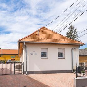 Kálvária Apartmanház Bodajk