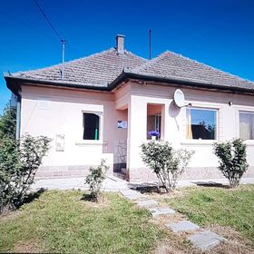 Poroszlói Apartman Poroszló