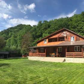 Pensiunea Valea Tonii Strungari