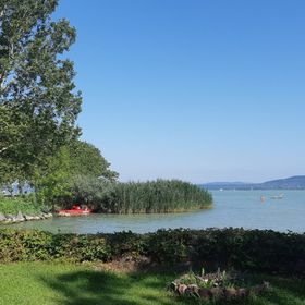 Attila Beach Apartman Balatonboglár