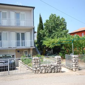 Apartments Jakobi Njivice Krk