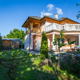 Fanni Apartman Balatonboglár