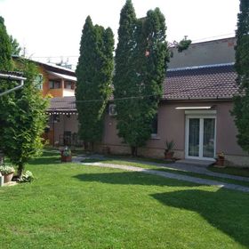 Mokka Apartman Eger