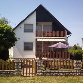 Tóparti Ház Balatonszemes