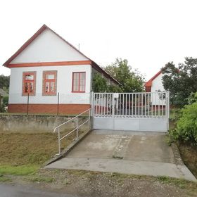 Nagyhaláp Vendégház Cserháthaláp