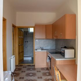 Petróczy István Polgári Védelmi Kiképző Bázis Apartman Kovácsvágás