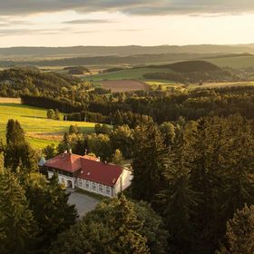 Hotel Zámeček Janovičky Heřmánkovice