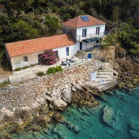 Halászkunyhó Nyaraláshoz A Tenger Mellett Öböl Skozanje, Hvar - 4009 Skozanje