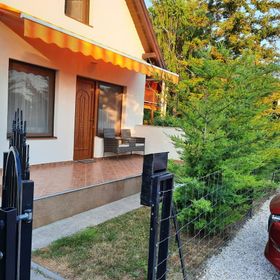 Szófia Apartman a Balatonnál Lovas