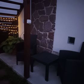 Flóra Apartman a Balatonnál Lovas