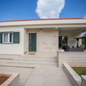 Nyaralóház A Tenger Mellett Mali Ston, Peljesac - 13443 Mali Ston