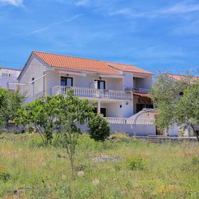 Apartmanok A Tenger Mellett Slatine, Ciovo - 16131 Slatine