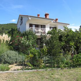 Apartmanok Parkolóhellyel Banjol, Rab - 16334 Banjol