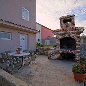 Nyaralóház Parkolóhellyel Kampor, Rab - 16357 Kampor