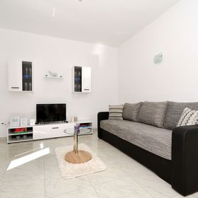 Nyaralóház A Tenger Mellett Vinisce, Trogir - 16488 Vinišće