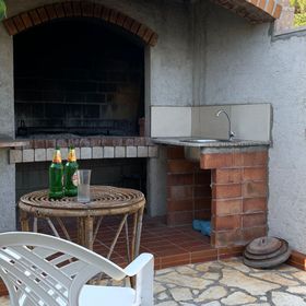 Apartmanok Parkolóhellyel Banjol, Rab - 16647 Banjol