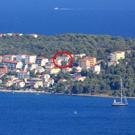 Apartmanok Parkolóhellyel Okrug Gornji, Ciovo - 16676 Okrug Gornji