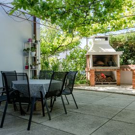 Apartmanok Parkolóhellyel Barbat, Rab - 16723 Barbat