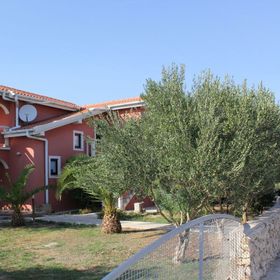 Apartmanok Parkolóhellyel Vir - 16768