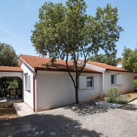 Apartmanok Parkolóhellyel Mandre, Pag - 16836 Mandre