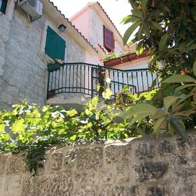 Apartmanok és Szobák A Tenger Mellett Trogir - 16844