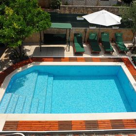 Apartmanok A Tenger Mellett Medencével Sutivan, Brac - 16846 Sutivan