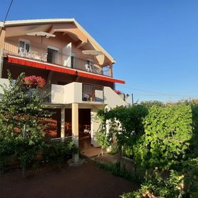 Apartmanok Parkolóhellyel Sukosan, Zadar - 17027 Sukošan