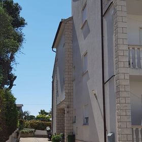 Apartmanok Parkolóhellyel Okrug Gornji, Ciovo - 17032 Okrug Gornji