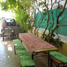 Apartmanok Parkolóhellyel Vir - 17069