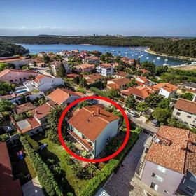 Apartmanok Parkolóhellyel Banjole, Pula - 17097 Banjole