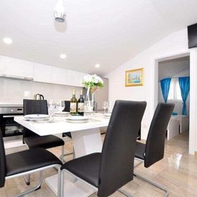 Apartmanok A Tenger Mellett Slatine, Ciovo - 17234 Slatine