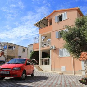 Apartmanok A Tenger Mellett Slatine, Ciovo - 17234 Slatine