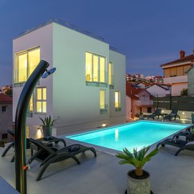 Luxusvilla Medencével Trogir - 17256