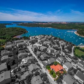 Apartmanok Parkolóhellyel Banjole, Pula - 17398 Banjole