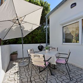 Nyaralóház Parkolóhellyel Novi Vinodolski - 17533