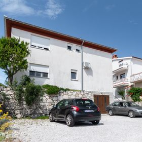 Apartmanok Parkolóhellyel Rab - 17684