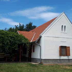 Káli 120 Vendégház Tagyon