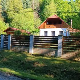 HutaVölgye Vendégház Háromhuta