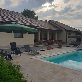 Rózsa Vendégház Zubogy