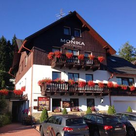 Pension Monika + Apartments Špindlerův Mlýn