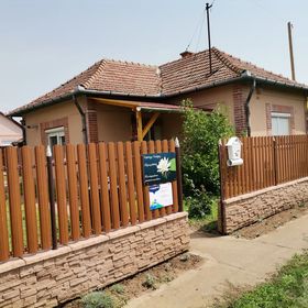 Csipkebogyó Vendégház Tiszafüred