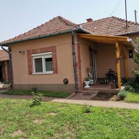 Csipkebogyó Vendégház Tiszafüred