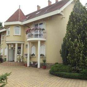 Villa Rosa Vendégház Hajdúszoboszló