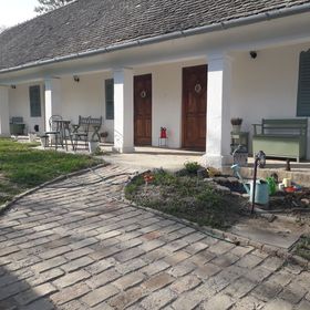 Tornácos a Cinkában Vendégház Szekszárd