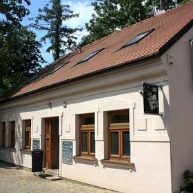 Penzion a PoloCafé U Lávky Chrudim